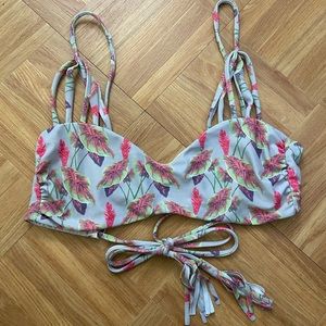 Acacia swimwear bikini top xs